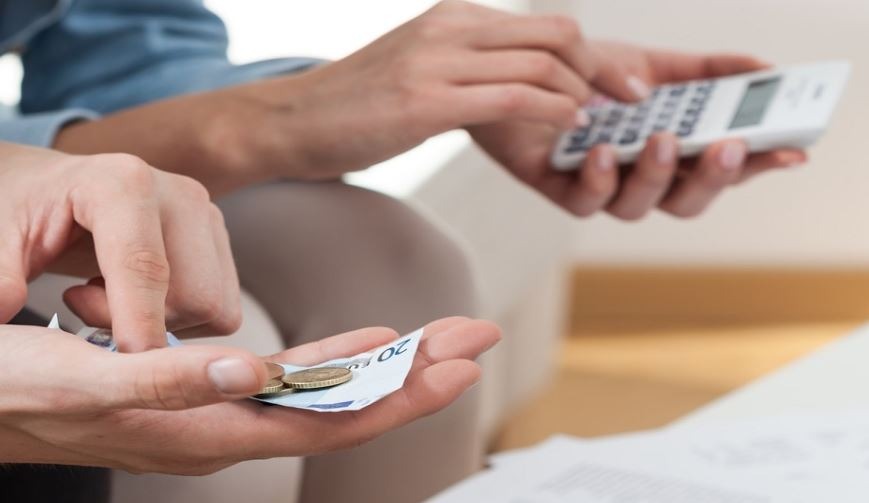 Assegno di mantenimento. Come tutelarsi se il coniuge obbligato non adempie al suo pagamento?